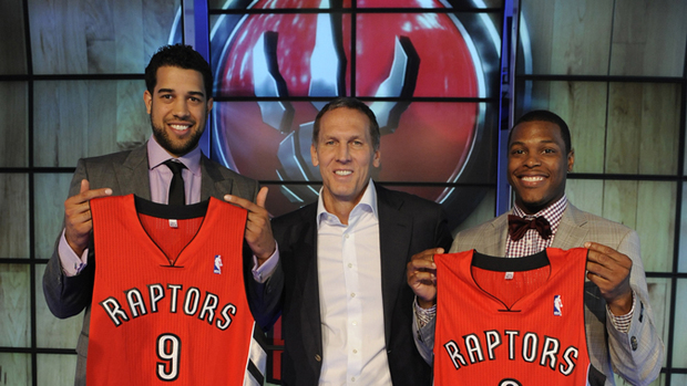 建球队对他 建球队对他