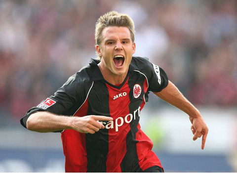 虽然他目前 虽然他目前