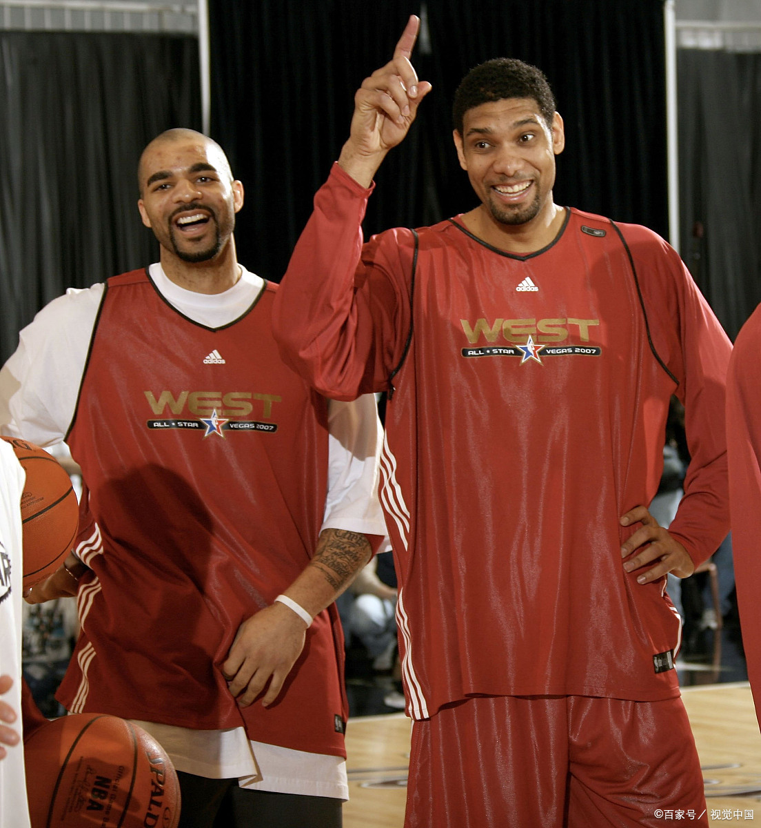 进攻少一人 进攻少一人